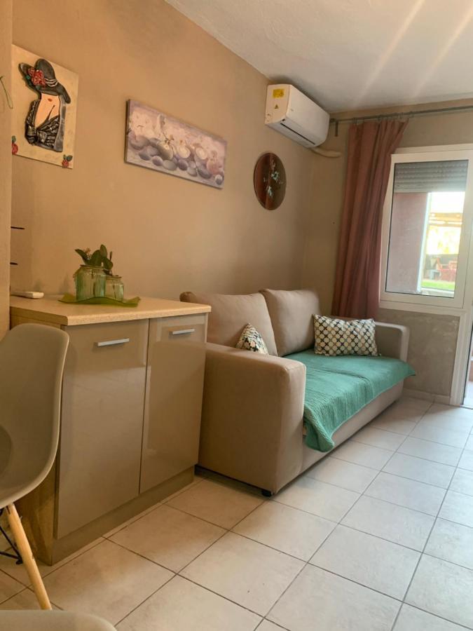 House With Garden Apartment